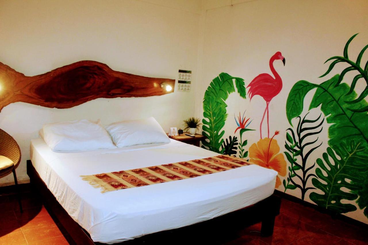Hostal & Suites Pata De Perro Бакалар Екстер'єр фото