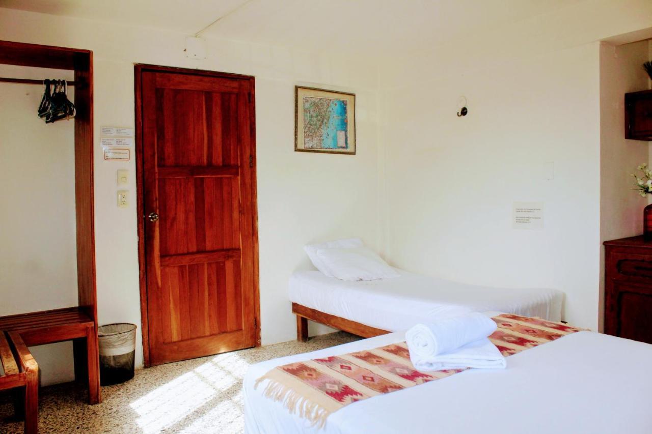 Hostal & Suites Pata De Perro Бакалар Екстер'єр фото