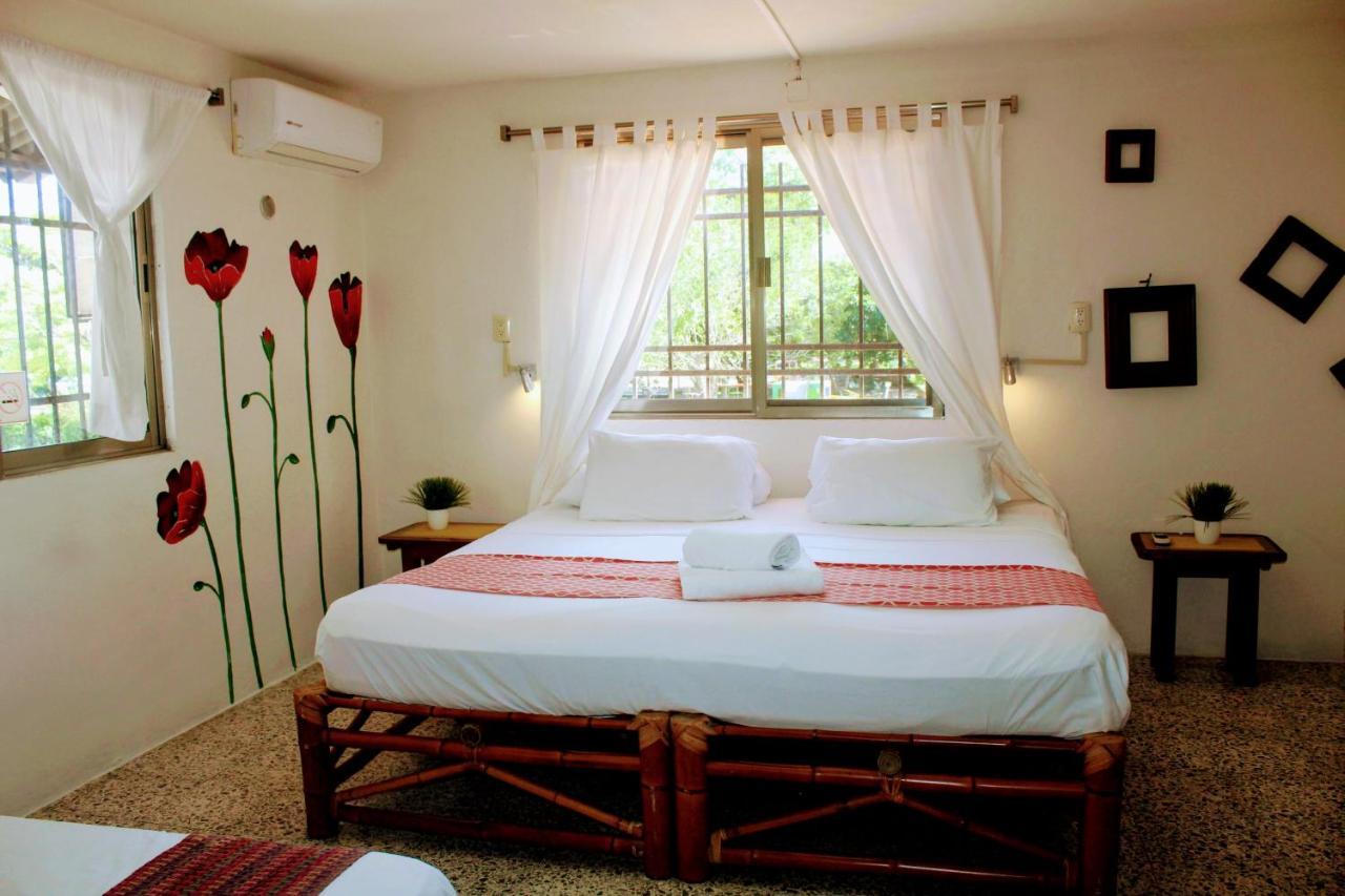 Hostal & Suites Pata De Perro Бакалар Екстер'єр фото